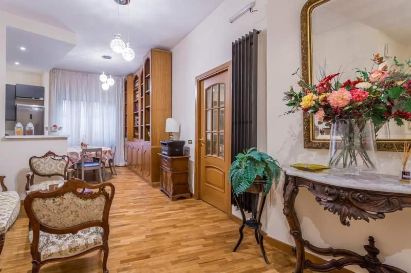 Valla18 Guesthouse Rome Bagian luar foto
